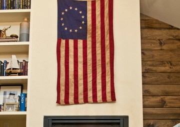 Community unites to support military family