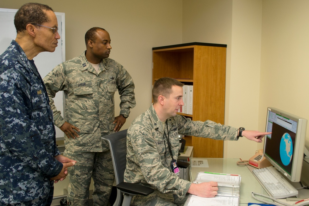 Adm. Haney visits 9th Reconnaissance Wing