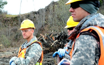 Engineer unit supports search and rescue mission at SR 530 landslide
