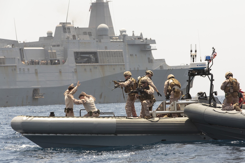 Marines practice maritime interdiction operations