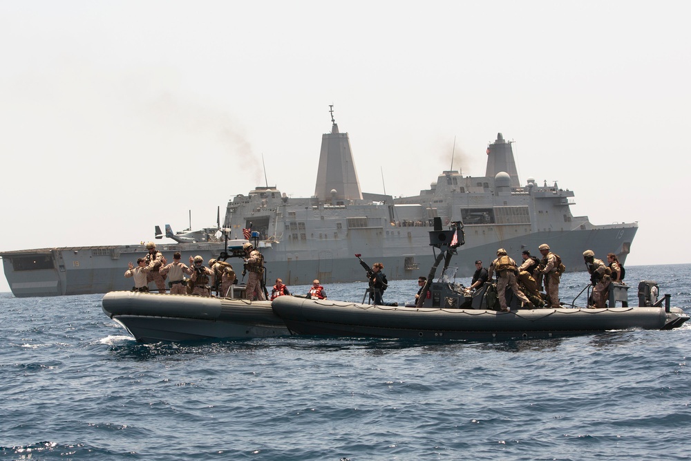 Marines practice maritime interdiction operations