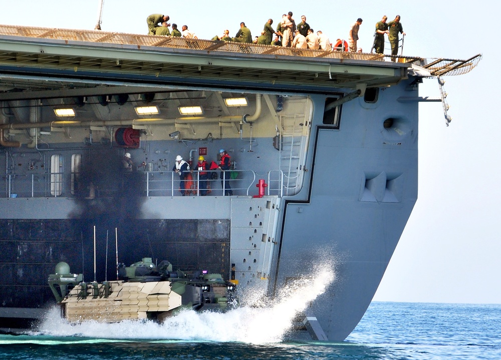 Marine Corps’ Networking On-the-Move goes afloat