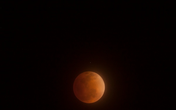 'Blood Moon' 2014