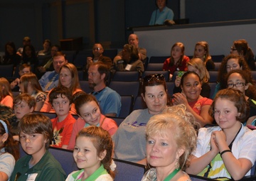 Corps grades student projects at STEM expo
