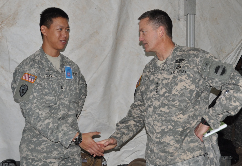 FORSCOM commander visits Bushmasters, recognizes two.