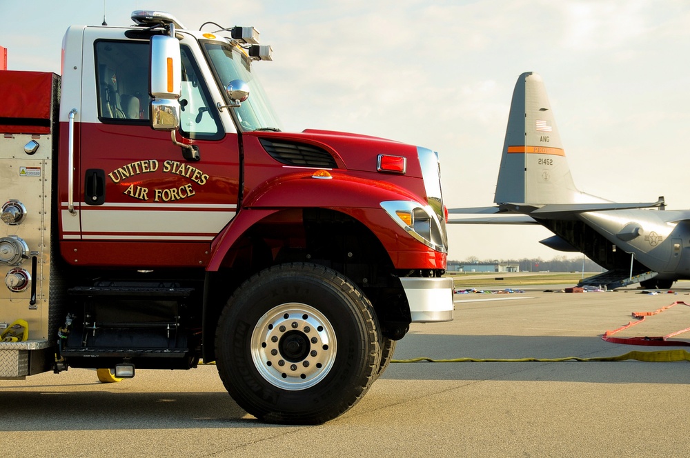 182nd firefighters act in aircraft crash exercise