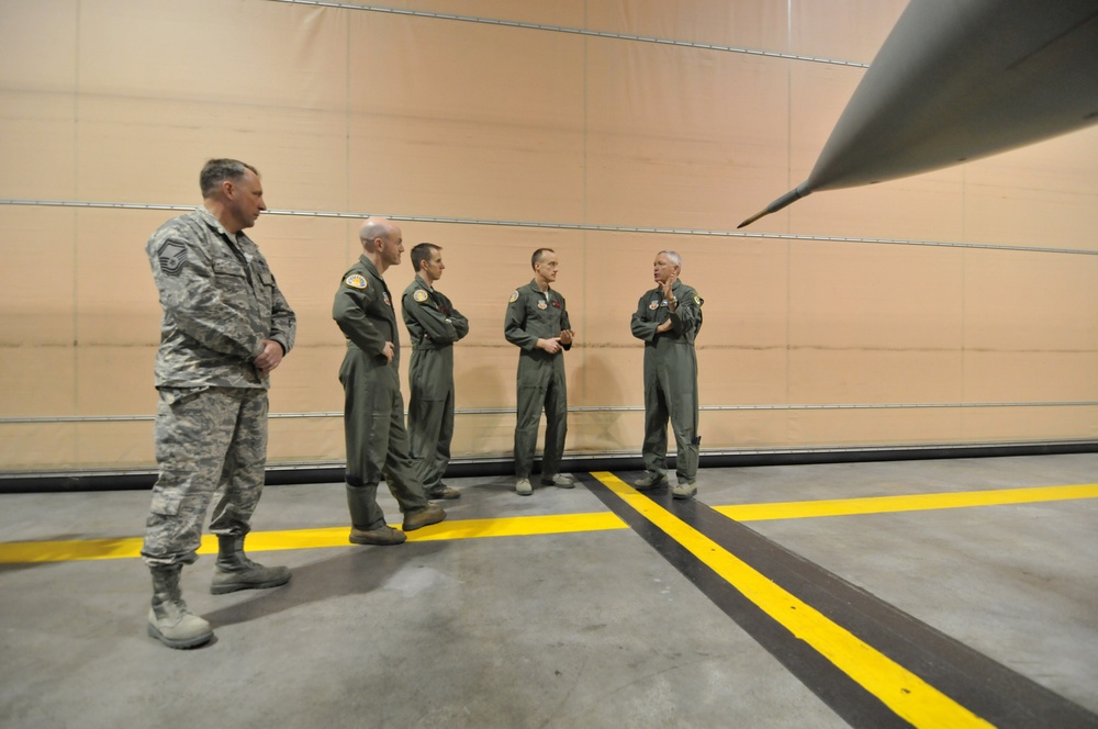 Lt. Gen. William H. Etter visits the 177th Fighter Wing Aerospace Control Alert site