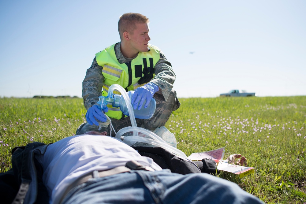 Travis Airmen hone lifesaving skills