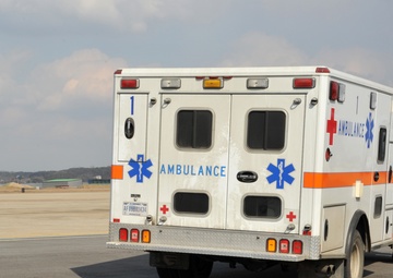 Airmen, Soldiers team up during dust-off, medevac