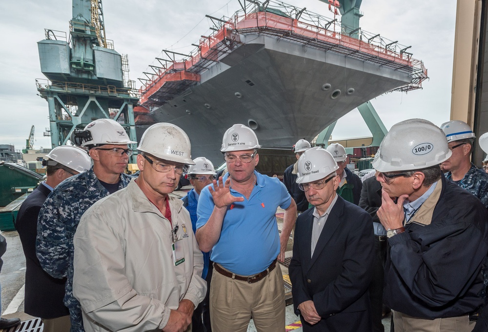 Senators tour USS Abraham Lincoln