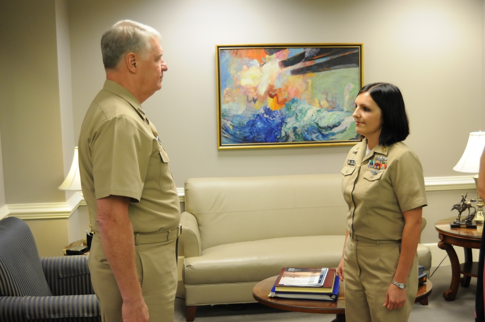 Chief of naval operations flag presentation