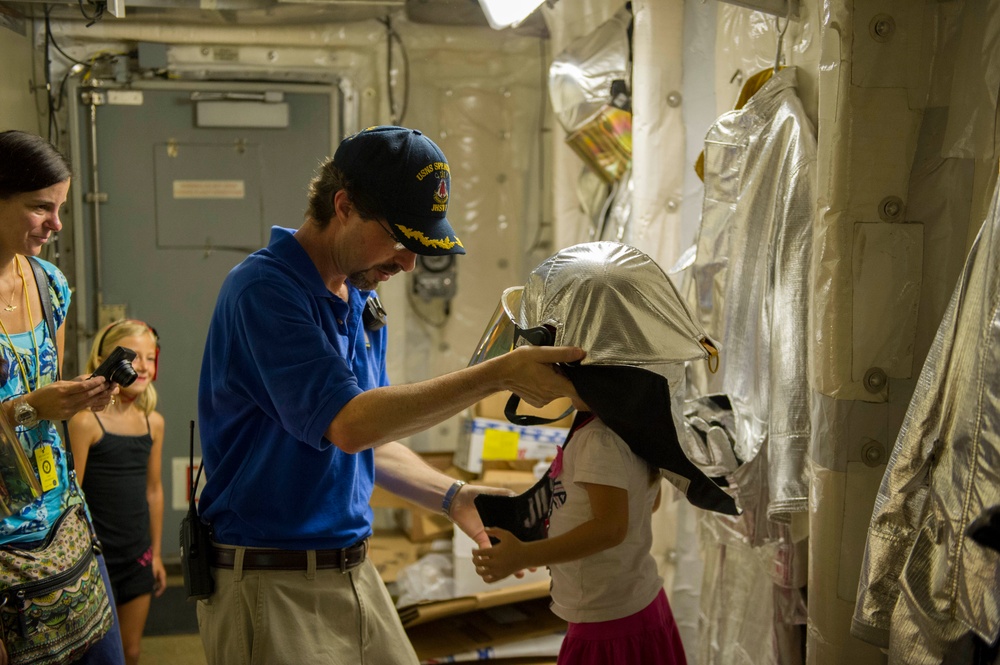 USNS Spearhead tour