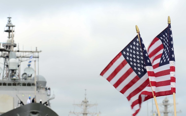 USS San Jacinto returns from deployment
