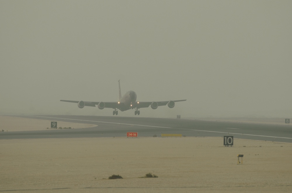 KC-135 Stratotanker takes off