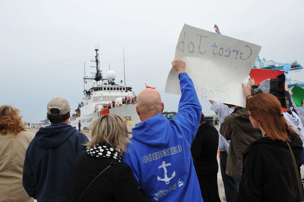 Coast Guard Cutter Legare home for Easter