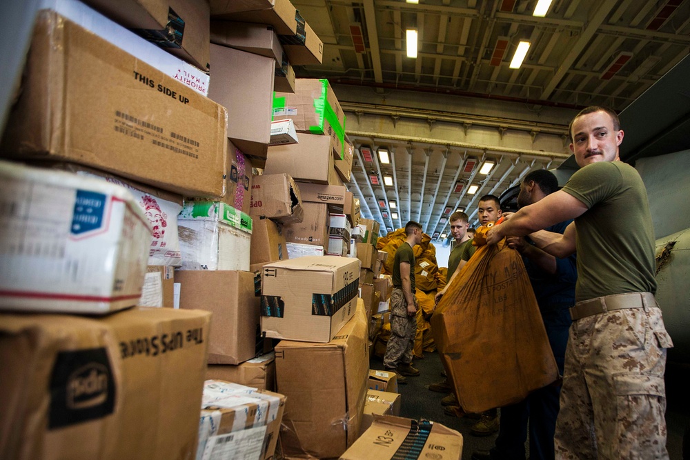 USS Bataan receives fuel, supplies, mail at sea