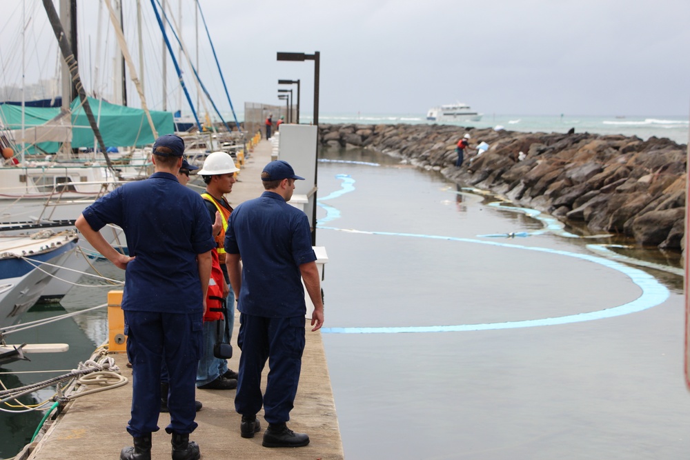 Coast Guard responds to diesel spill in Honolulu