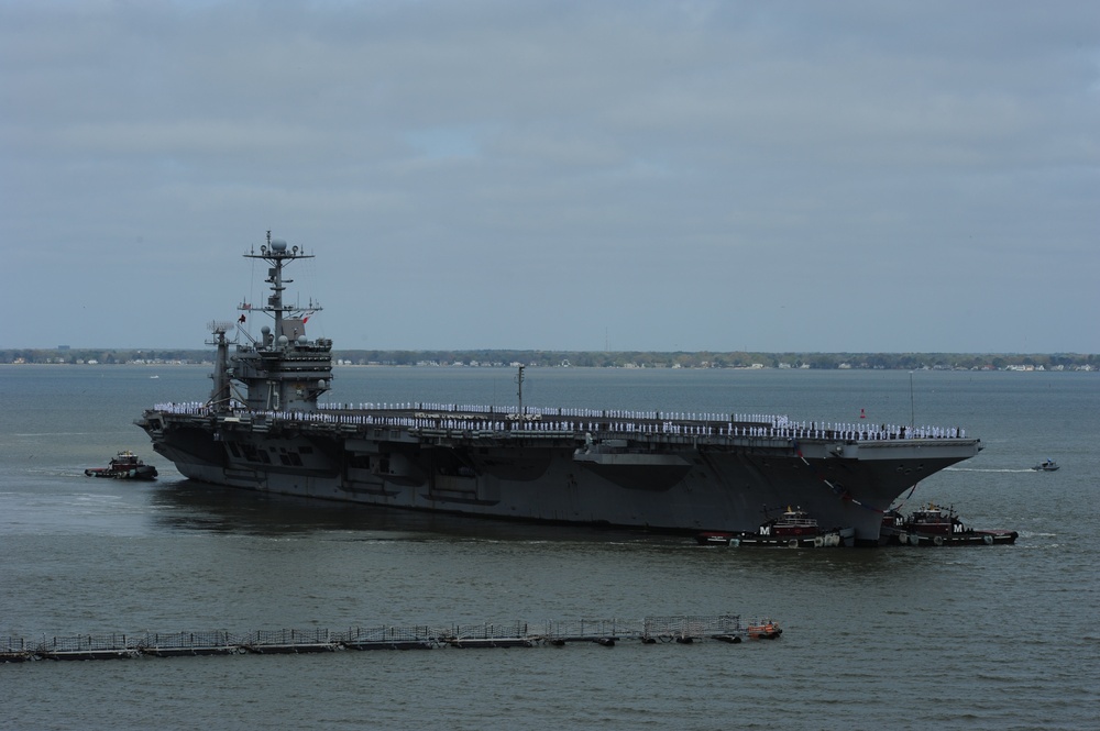 USS Harry S. Truman homecoming