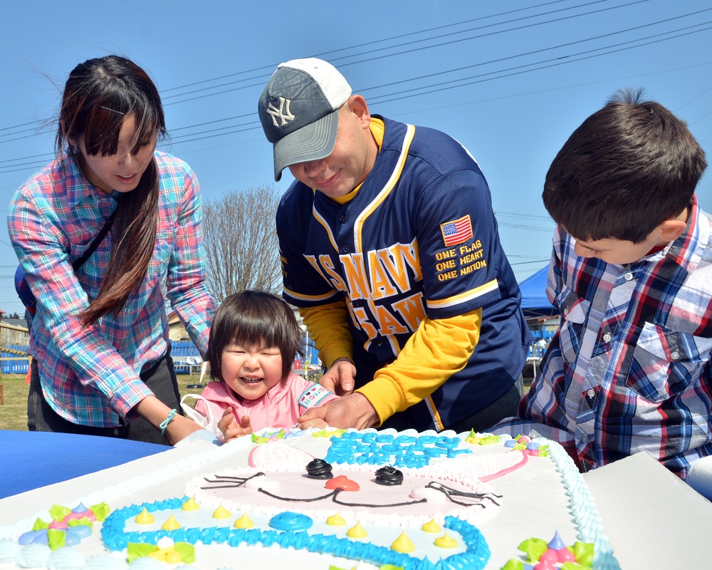 NAF Misawa Sailors provide Easter For Japanese children