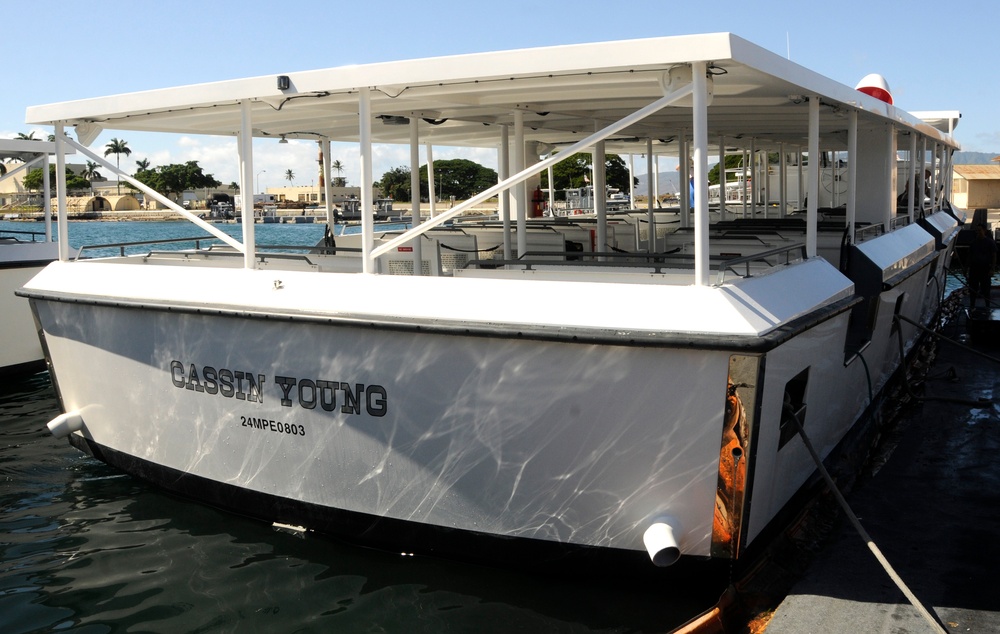 Cassin Young arrives at Naval Station Pearl Harbor