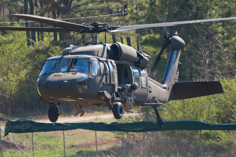 Alabama Guard units collaborate for sling load training