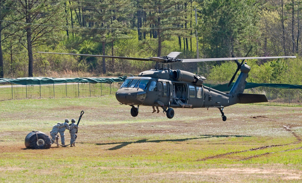 Alabama Guard units collaborate for sling load training