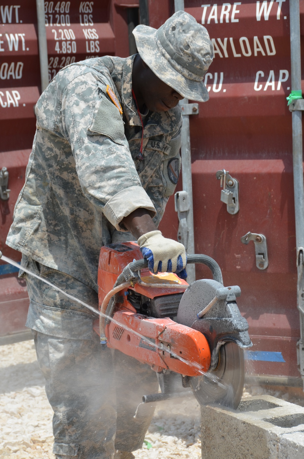 BDF, US engineers in Hattieville work tirelessly to build new preschool