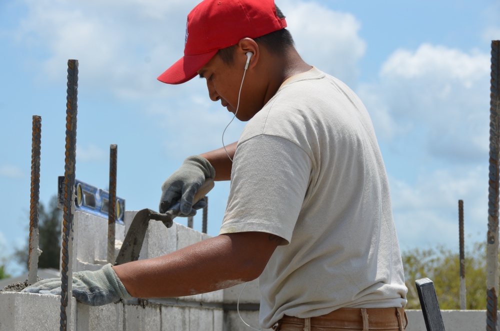 BDF, US engineers in Hattieville work tirelessly to build new preschool