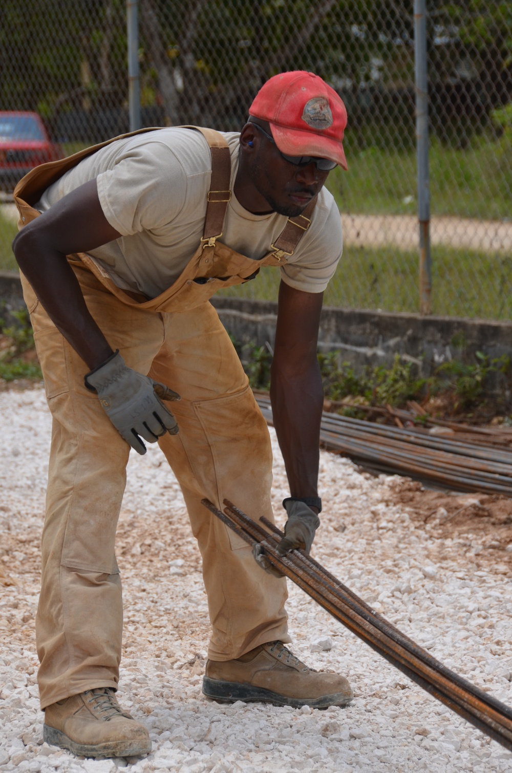 BDF, US engineers in Hattieville work tirelessly to build new preschool