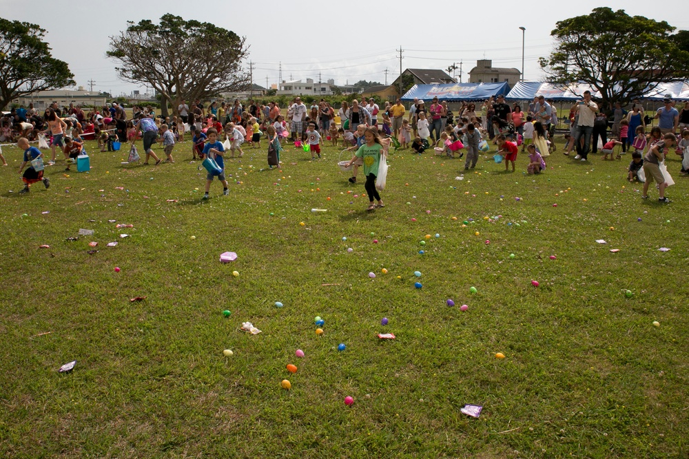 Military families brought together during Easter “Eggstravaganza” events