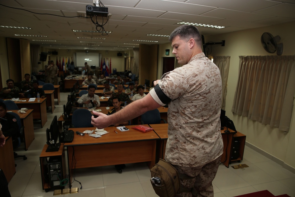 Military medical personnel complete practical application seminar in Cambodia