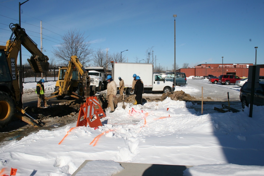 Repairing a broken water main