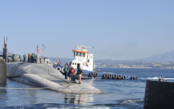 USS Florida arrives in Souda Bay