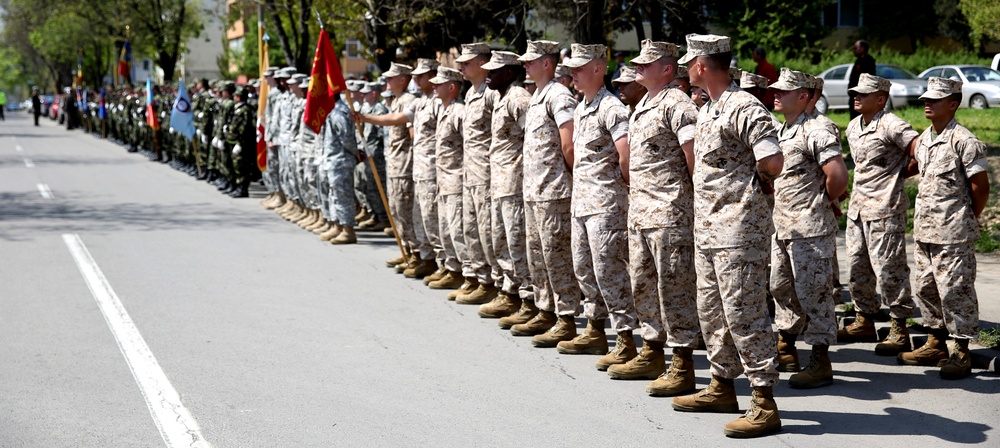 Marines with SP-MAGTF CR participate in Land Forces Day