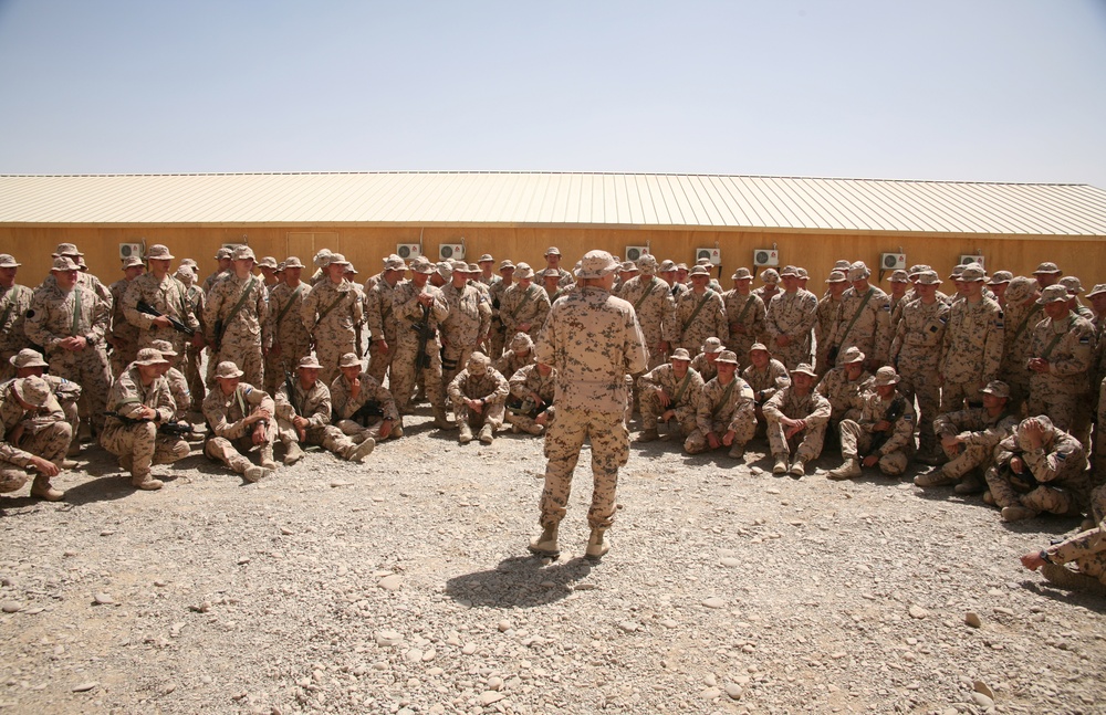 Estonian soldiers finish first tier of Marine Corps Martial Arts Program