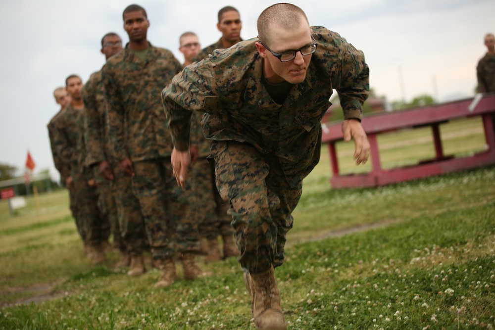 Photo Gallery: Marine recruits prove combat fitness in test on Parris Island