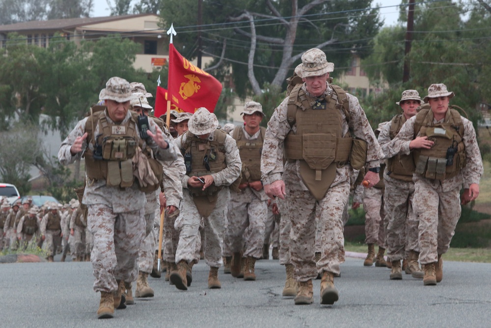 I MHG conducts hike to strengthen Marines and unit cohesion