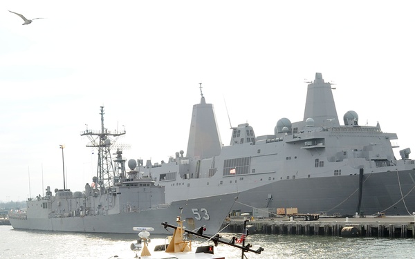 USS Porter gets underway