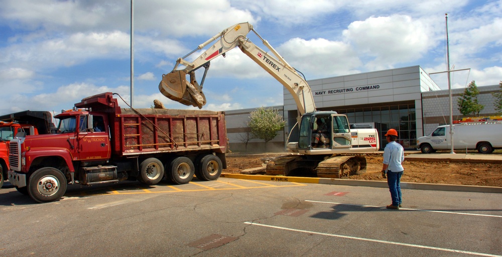 Navy Recruiting Command building 784 re-landscaping