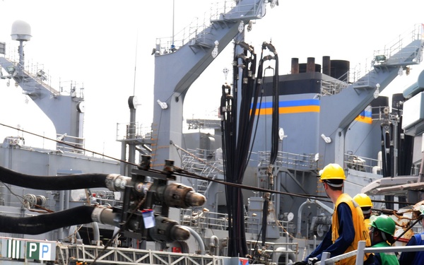 USS Porter replenishment