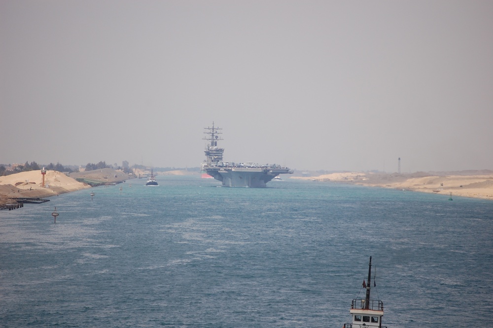 USS Dwight D. Eisenhower transits the Suez Canal