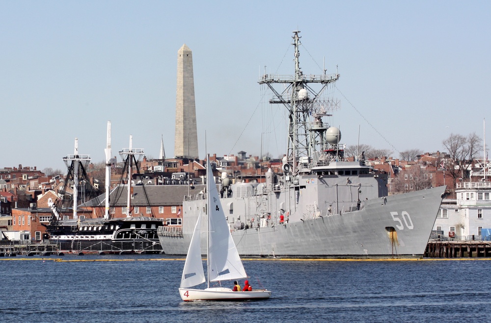 USS Taylor arrives at Charlestown Navy Yard