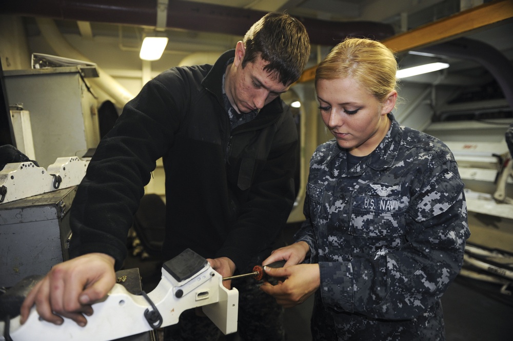 USS Nimitz