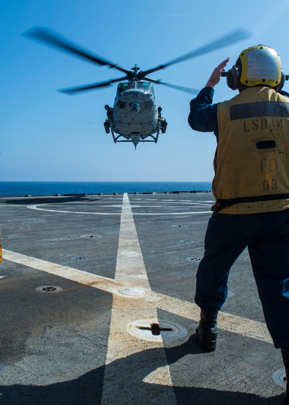 USS Gunston Hall operations