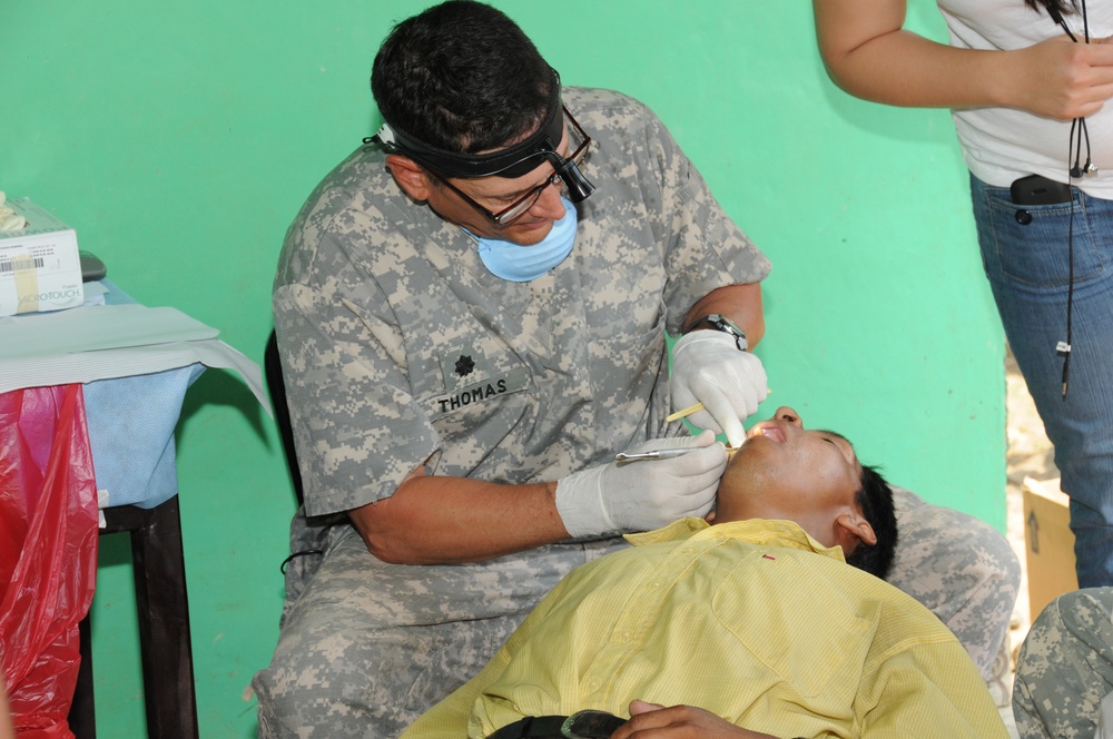 Joint Task Force-Bravo’s Medical Element provides care to nearly 1,000 in Honduran village