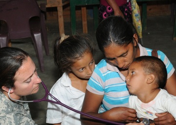 Joint Task Force-Bravo’s Medical Element provides care to nearly 1,000 in Honduran village