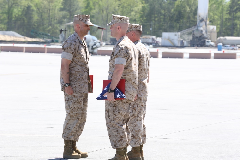 HMLA-167 sergeant major retires