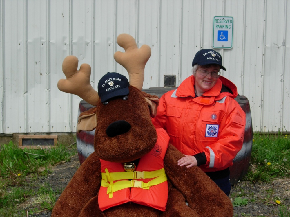 Alaska’s Coast Guard Auxiliary, volunteer lifesavers of The Last Frontier