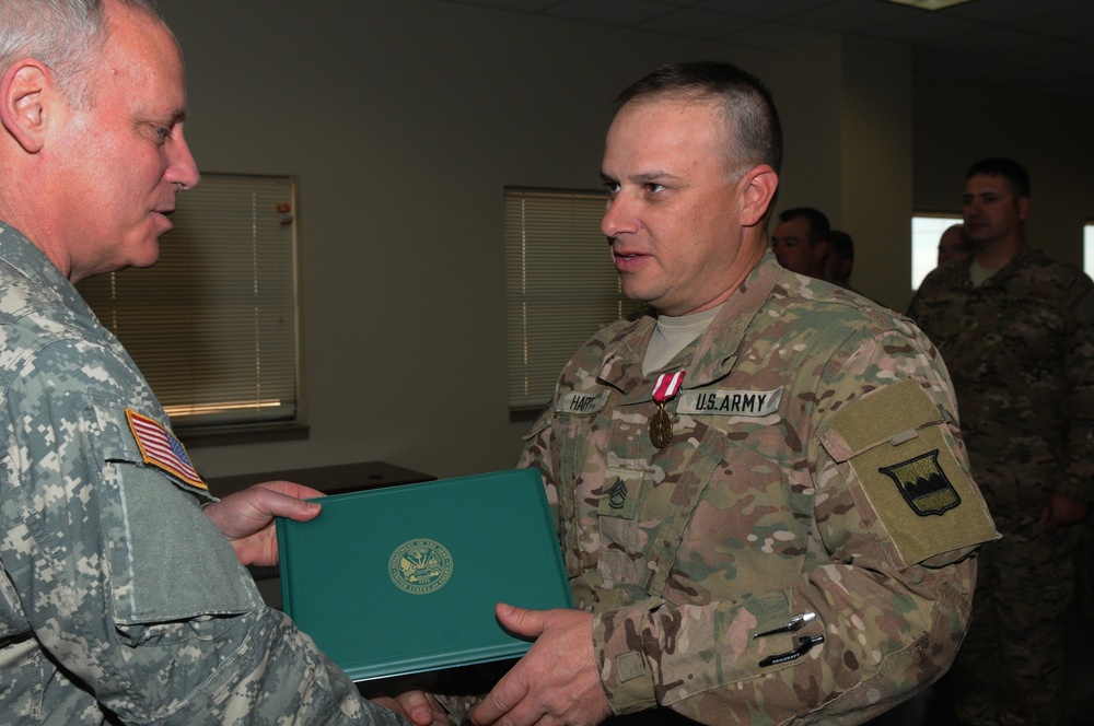 Afghanistan bound SFAAT DET 82 visited by Maj. Gen. Gerety, Command Sgt. Maj. Wills