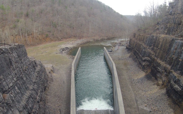 Seabee Divers complete inspection of Gathright Dam for US Army Corps of Engineers